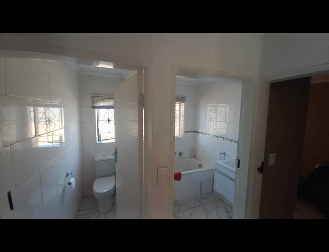 3 BEDROOM PROPERTY TO RENT IN PHILIP NEL PARK